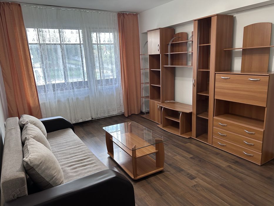 Apartament cu 3 camere