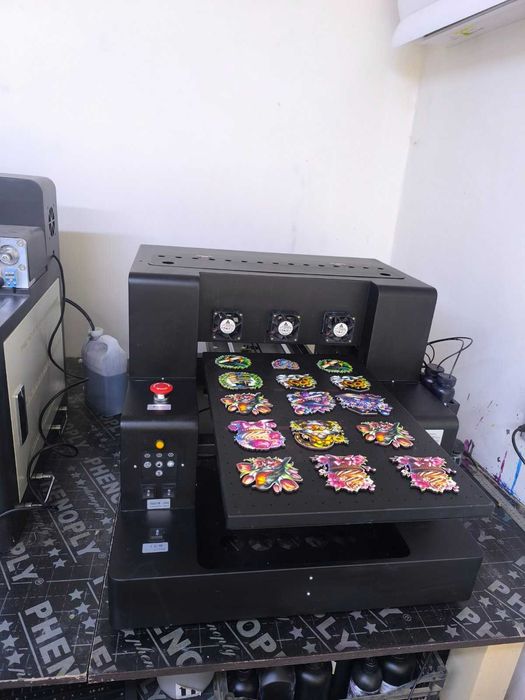 Продавам A3 UV FLATBED принтер 28x50см- голям