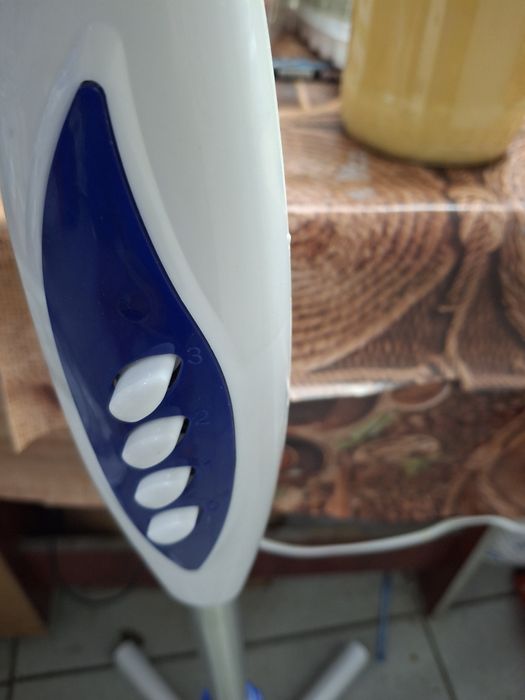 Ventilator Osciant Nou cu Picior Trlescopic, 3 viteze