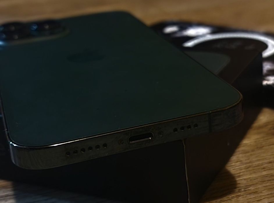 Apple  IPhone 13 Pro Max 256гб Акб 88