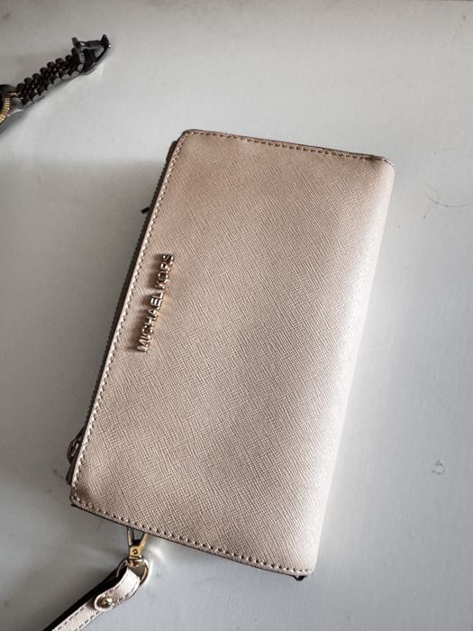 Продам кошелёк оригинал Michael Корс