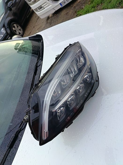 Far dreapta Merceses C Class W205 Facelift Full Led 2019-2021