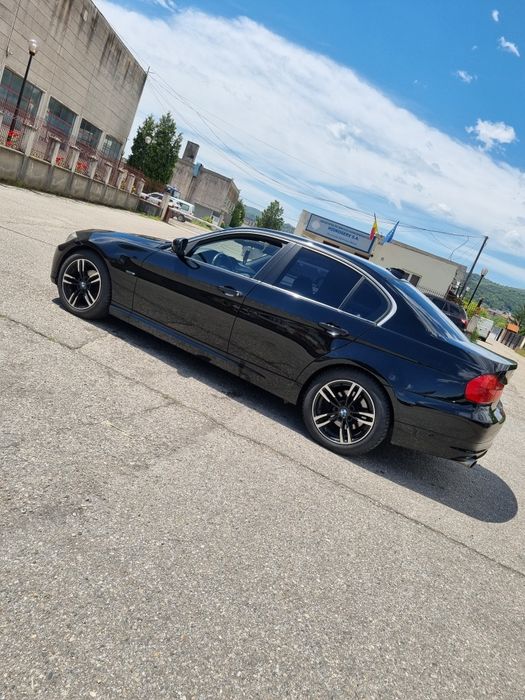Bmw seria 3 e90 facelift