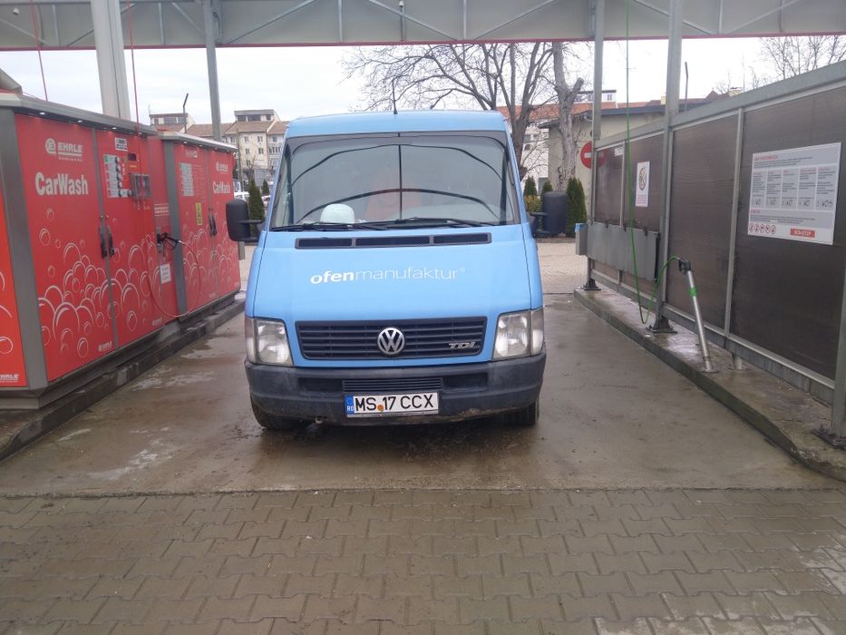 Vînd vw Lt 35 an2006 motor 2500cm 105cp