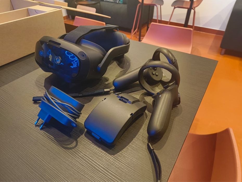 4x Casti VR HTC VIVE Focus Vision (Commercial Edition)