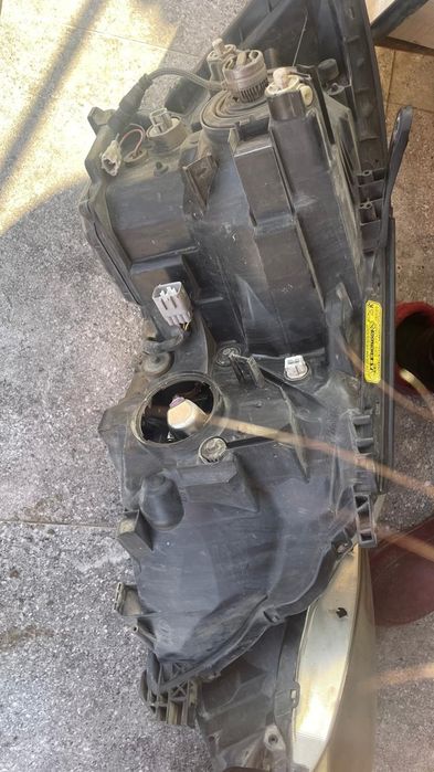 Продам передние фары для Альфарда