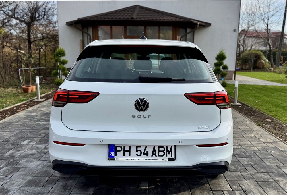 Volkswagen Golf 8 1.5 eTSI DSG mild hybrid 150 CP