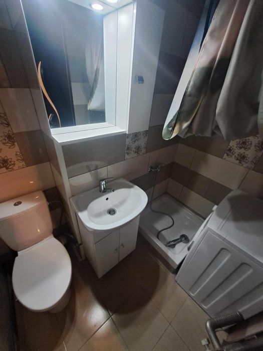 Închiriez apartament cu 2 camere aleea narciselor