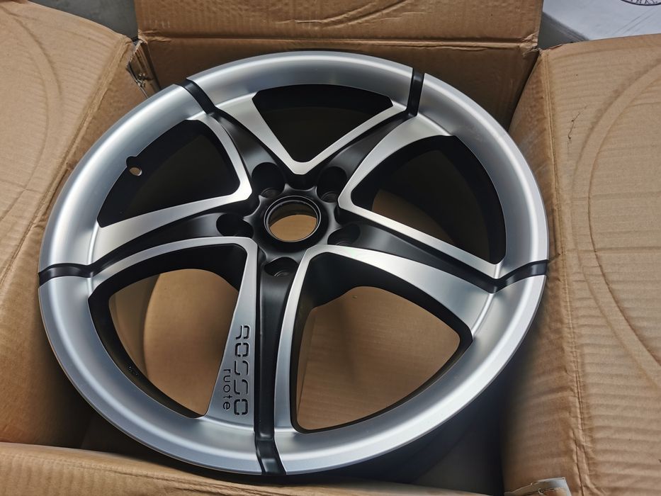 Vand jante de aliaj pentru Audi pe 17 marca rosso- ruote