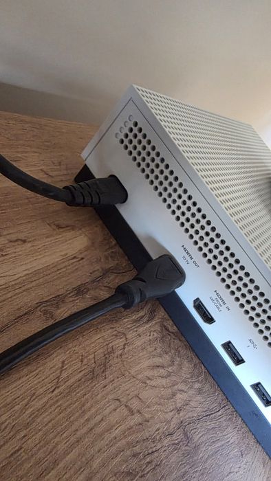 Xbox 1 като нов с 10 игри