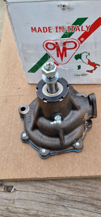 Pompa apa tractor fiat Someca 35, Someca 40, Someca 50, Someca 511, So