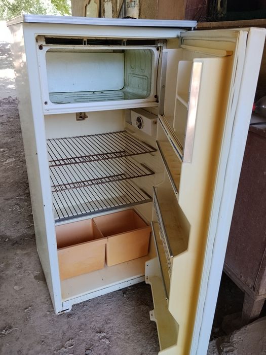 Продается холодильник в рабочем состоянии!