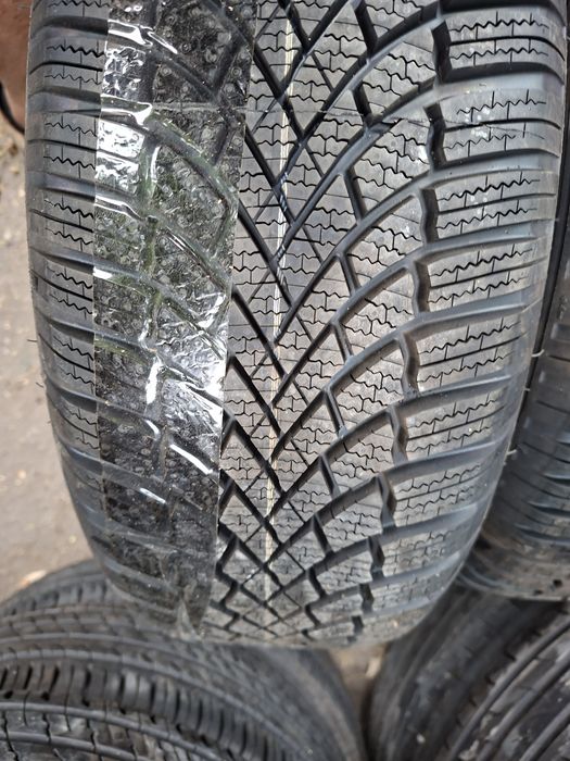 4бр. Чисто Нови 205/55/16 Bridgestone Blizzak LM 005