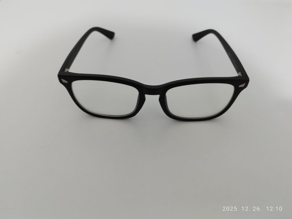 Vând  Ochelari lumina albastra cu protectie calculator