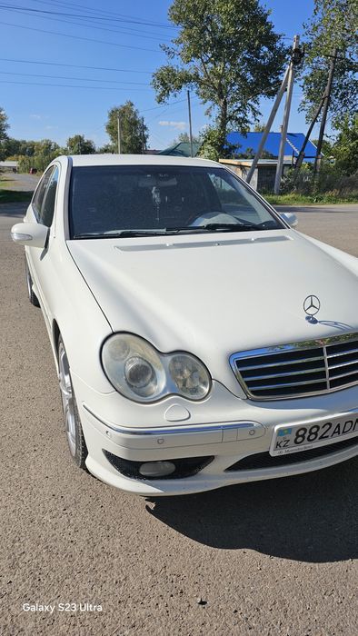 Mercedes W 203 rest