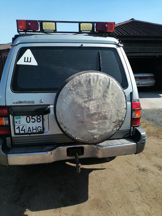 Митсубиси Паджеро