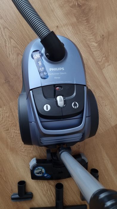 Vand Aspirator si Mop Electric cu Aburi