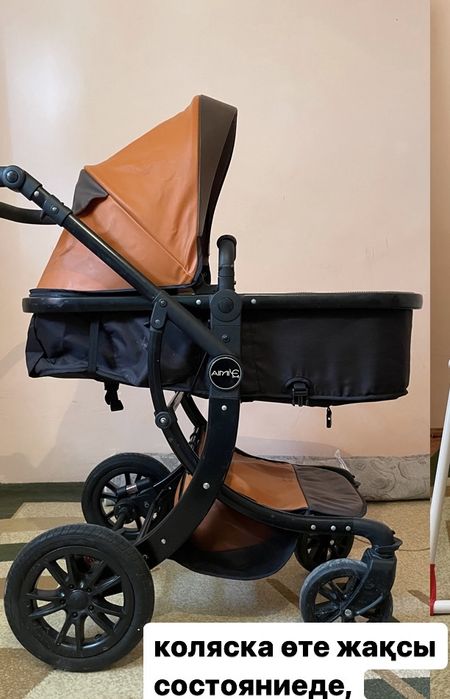 Коляска, өте жақсы жағдайда, көп қолданылмаған. Барлық заты бар.
