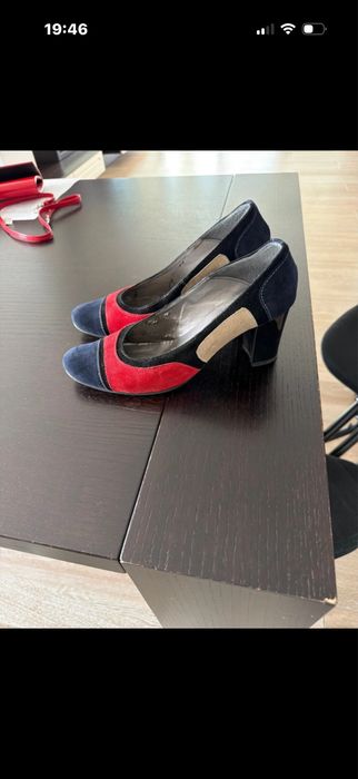 Pantofi cu toc marimea 37