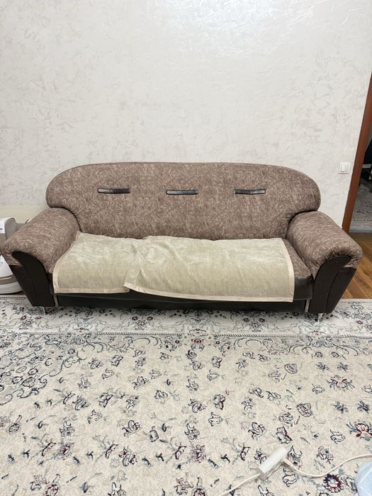 Диван в зал б/у