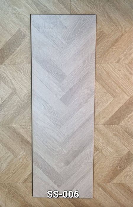 Tarket va Laminatlar assortimenti optom narxlarda