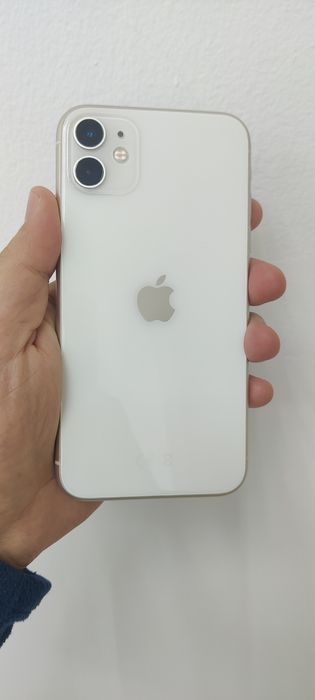 Продам Айфон 11. 128 гб.