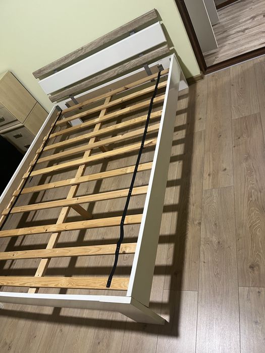 Спалня легло 140/200