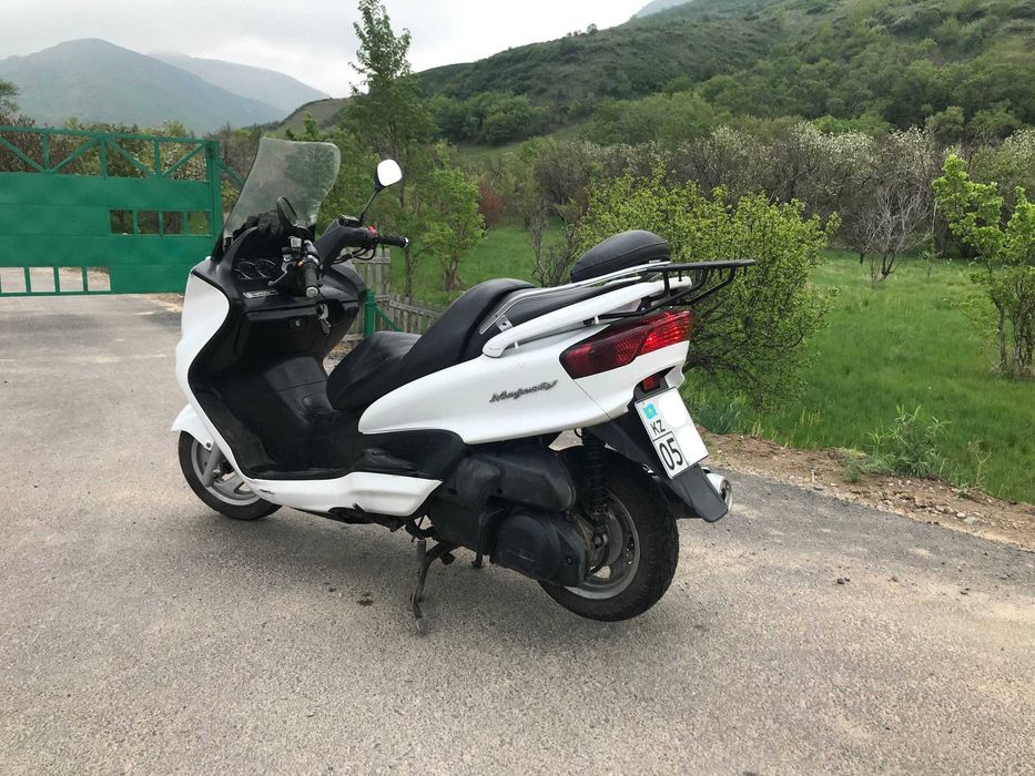 Yamaha Majesty 250 кубов 2005г