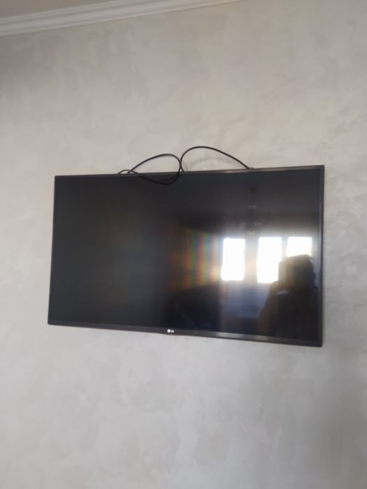 Продам телевизор LG, в отличном состоянии.  D 90