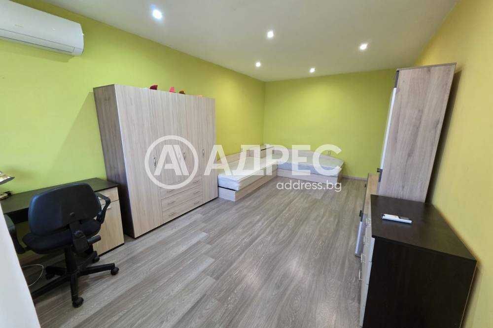 Двустаен апартамент