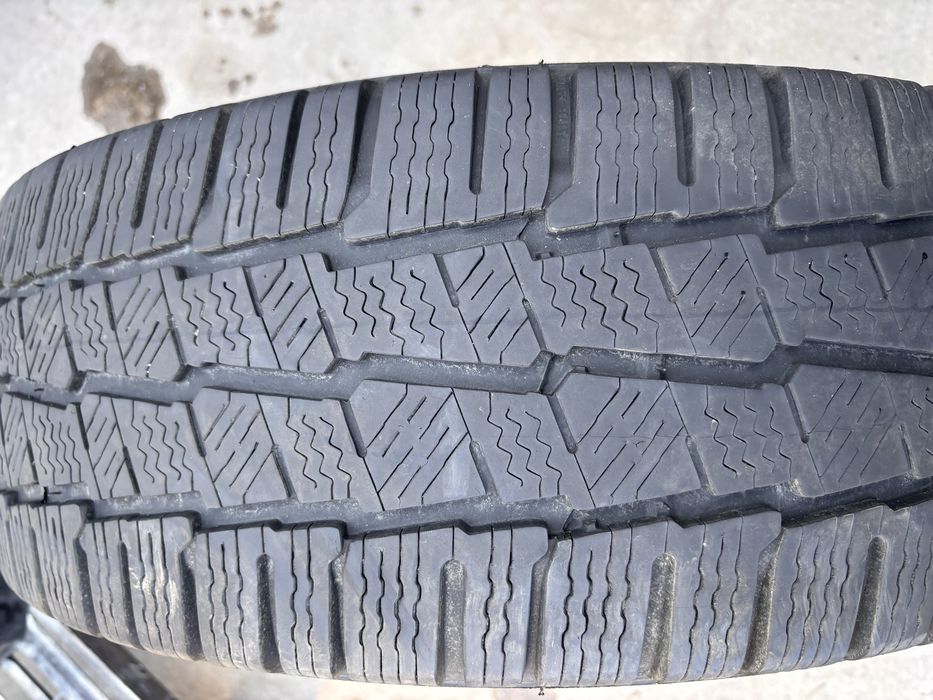 235/65/16 Michelin 2бр 2025