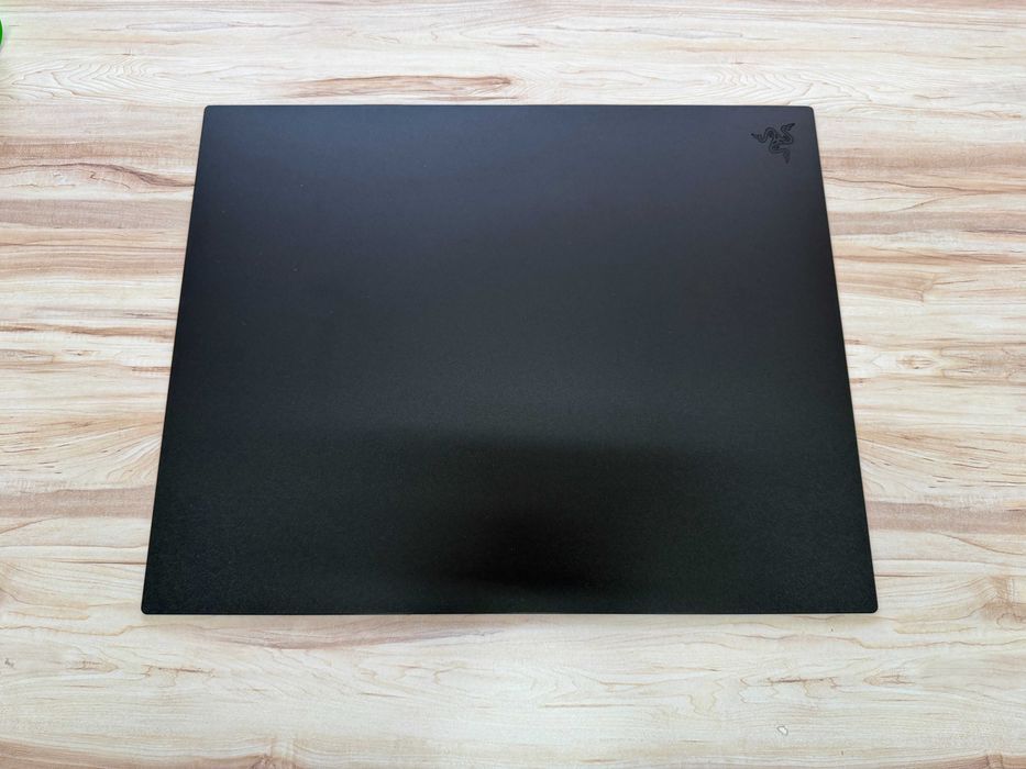 Mousepad sticla Razer Atlas Pro