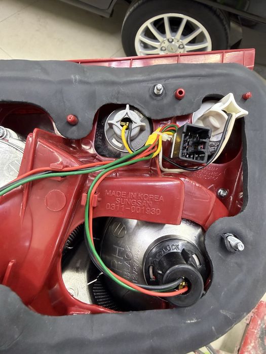 Jentra Optra. Far orginal yangi