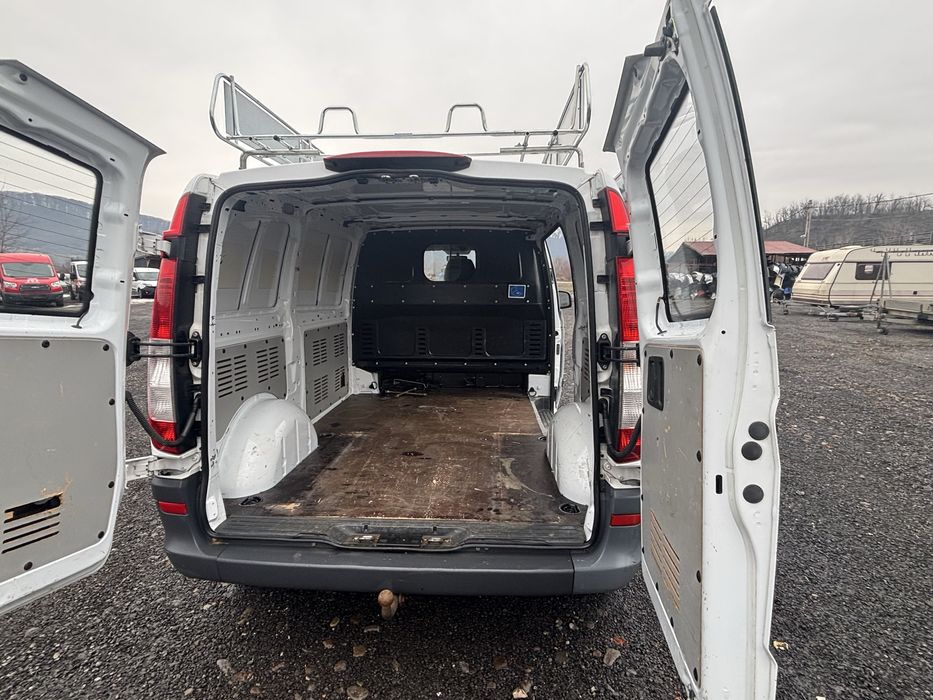 Mercedes Benz Vito