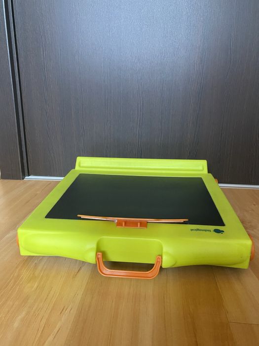 Imaginarium магнитна дъска с букви