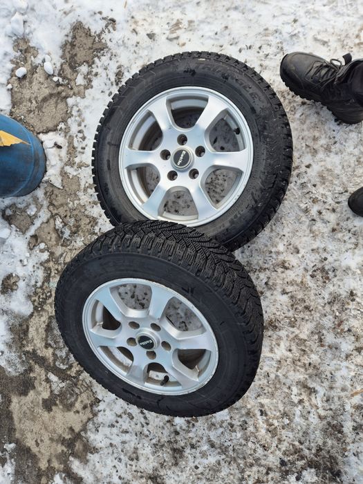 Зимняя резина 15r