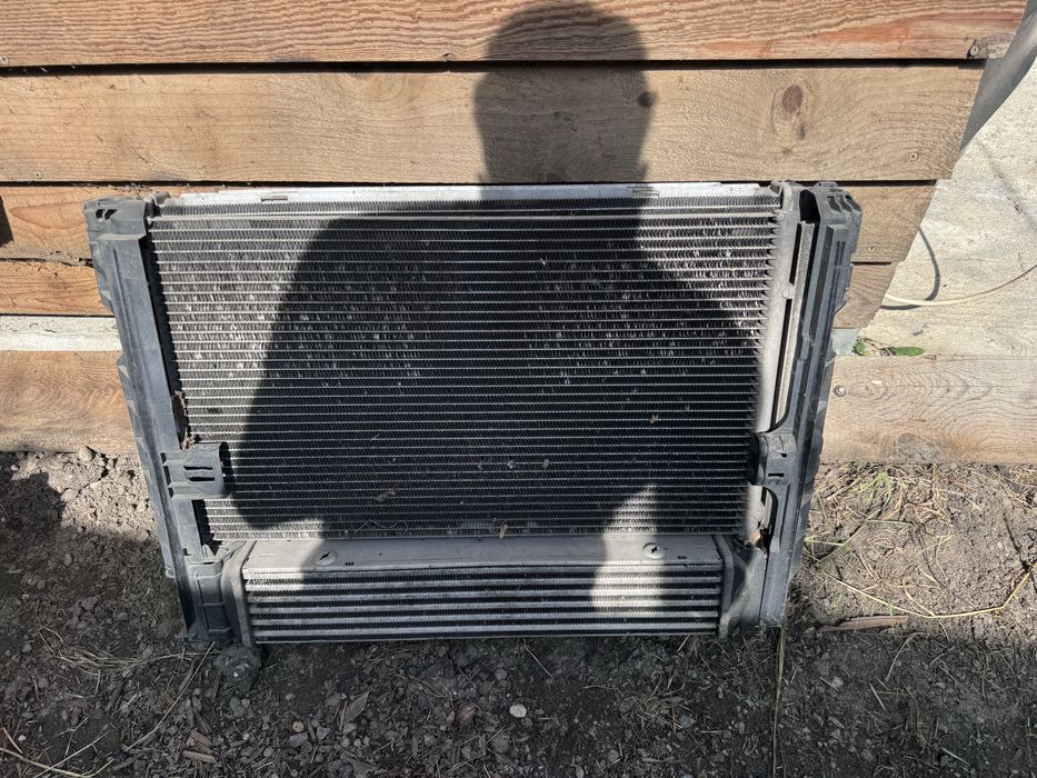 Ansamblu radiatoare intercooler radiator apa BMW E90 E91 E92 E93
