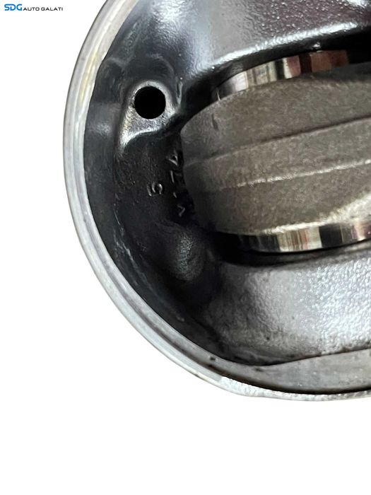 Piston Pistoane Complet cu Biela Biele Mitsubishi ASX 1.8 DI-D 2010 - 2019 Cod 1115A384 1110C205 [B4272]