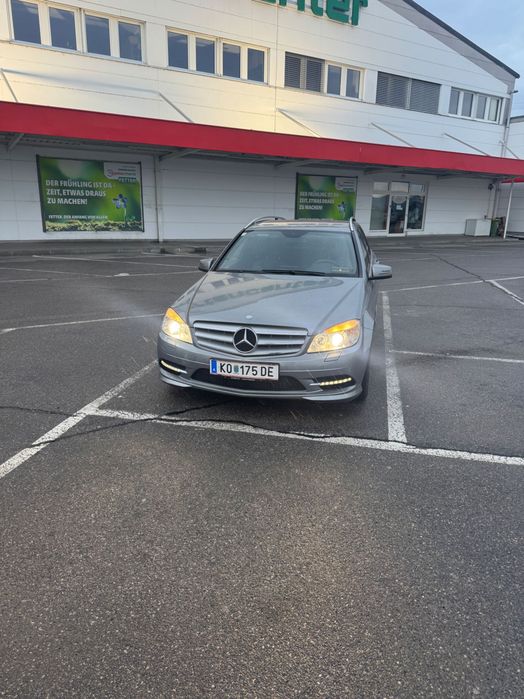 Mercedes C220 AMG