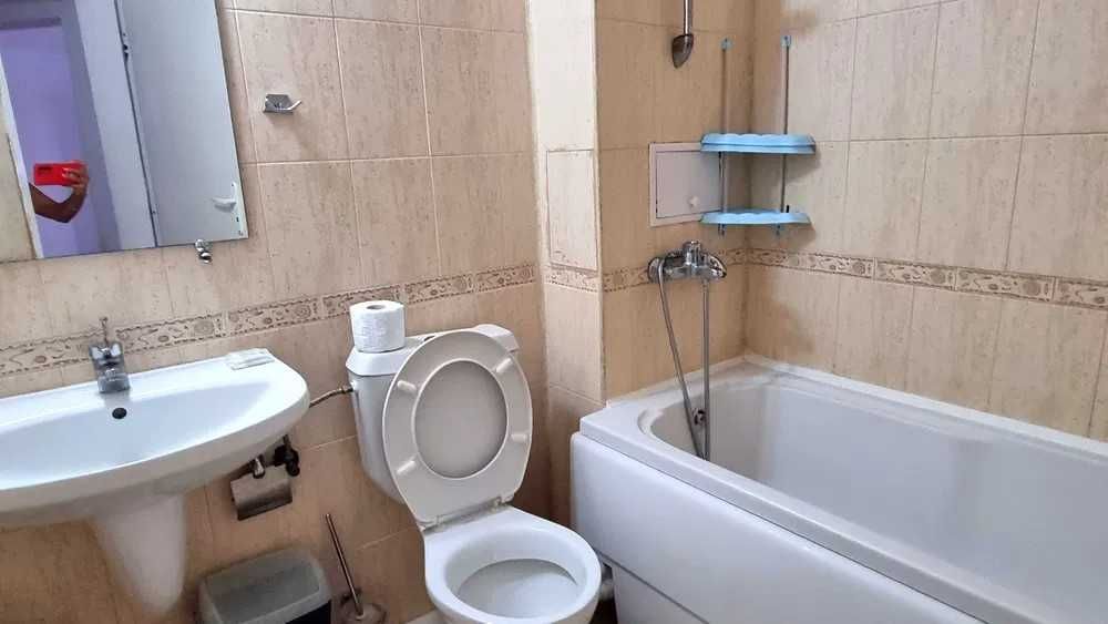 Дава се под наем Двустаен апартамент в к.к. Слънчев бряг - 60 кв.м за 300 € - Снимка #2