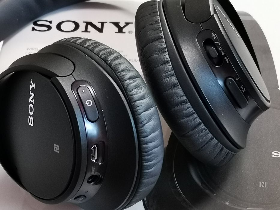 Блутуут  Слушалки Сони !