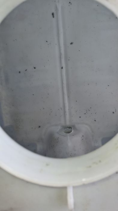 Evro bochka sotiladi 2 dona ichi tozza