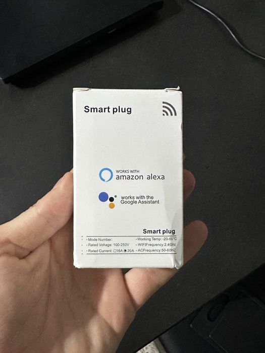 Smart plug - Power Consumption Tracking