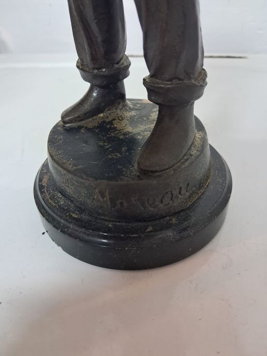 Statuetă din bronz