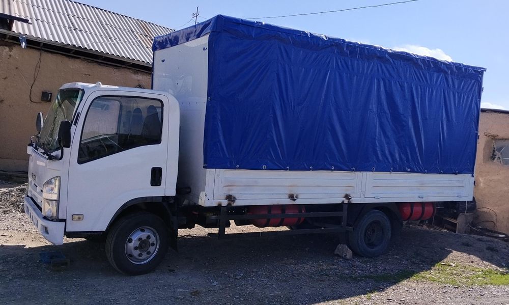 Isuzi sotiladi 6 tonnalik