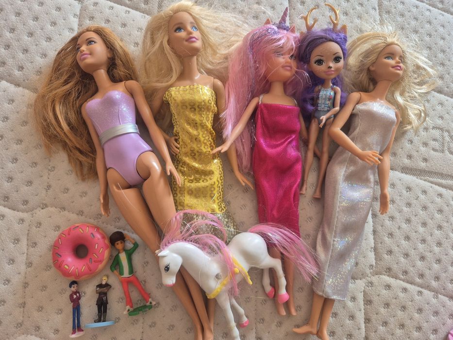 Лот барби и Enchantimal