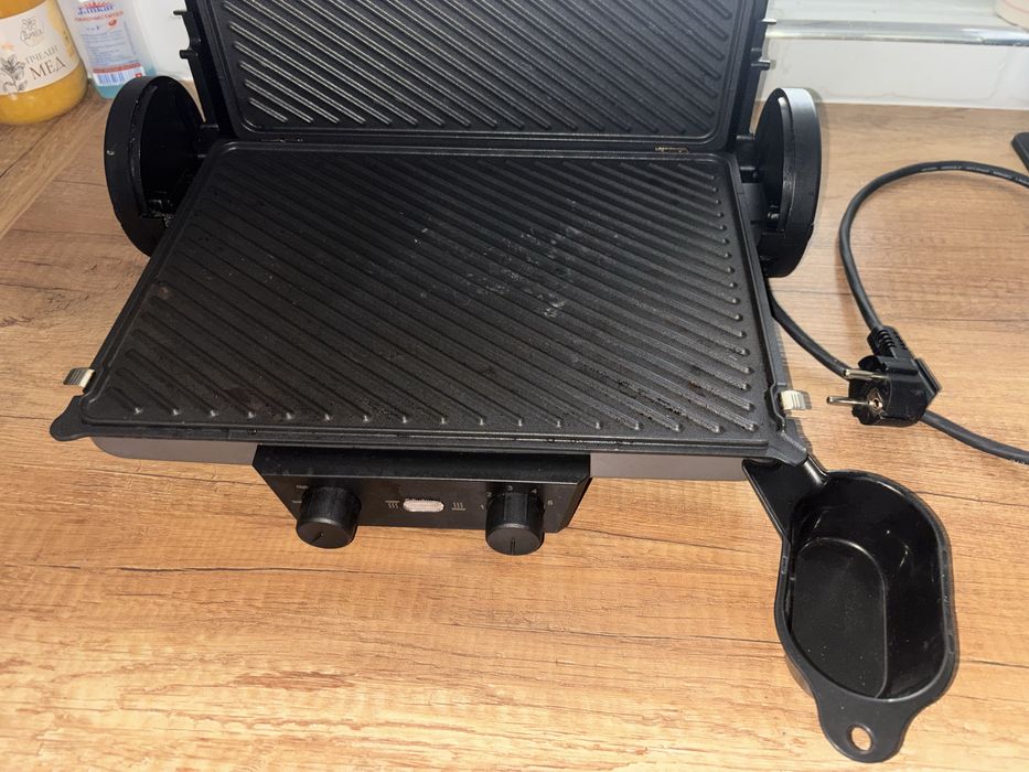 Мултифункционлен грил BOSCH TCG4215(2000W)