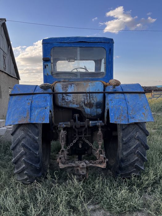 Трактор Мтз-80