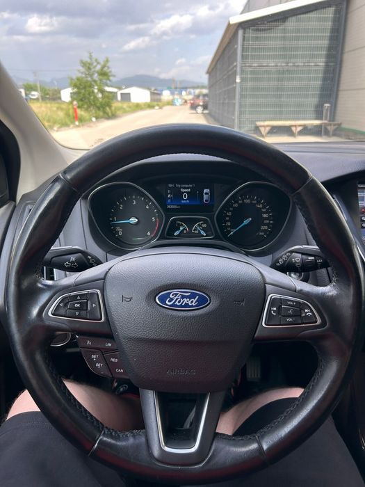 Ford Focus Titanium 2016
