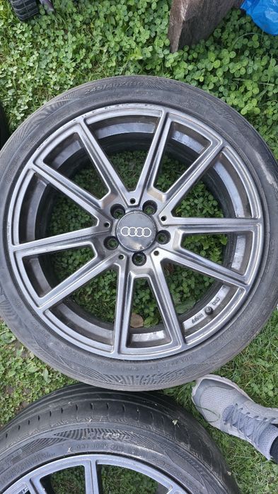 Vând  jante WheelsWorld r18